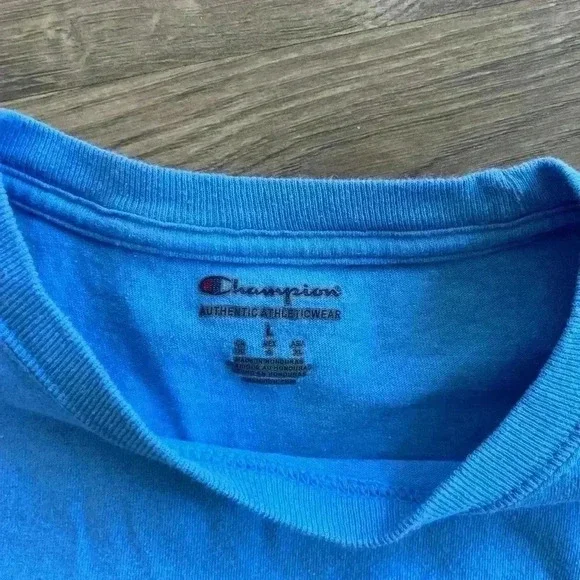 Light blue saint marys tee - Picture 2 of 2